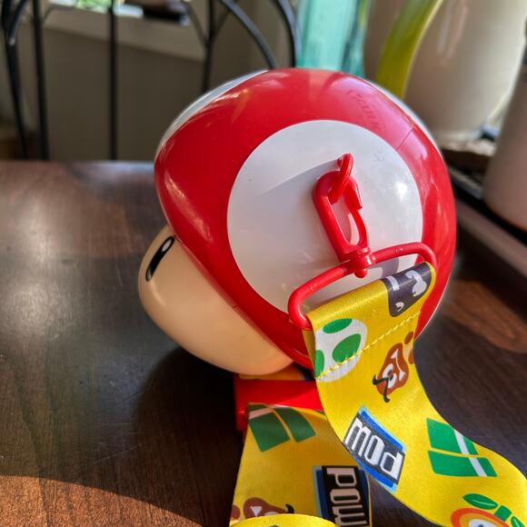 USJ Super Nintendo World Drink bottle Mushroom Universal Studios Mario game - Picture 3 of 13